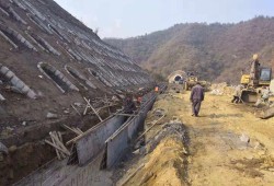 護肩路基護肩路基和護腳路基的區別